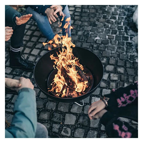 Braséro De Terrasse Sur Pieds Bas Höfats Bowl Ø57 X H35.5 Cm 3 Braséro De Terrasse Sur Pieds Bas Höfats Bowl Ø57 X H35.5 Cm – Image 3