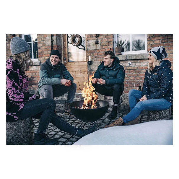 Braséro De Terrasse Sur Pieds Bas Höfats Bowl Ø57 X H35.5 Cm 4 Braséro De Terrasse Sur Pieds Bas Höfats Bowl Ø57 X H35.5 Cm – Image 4