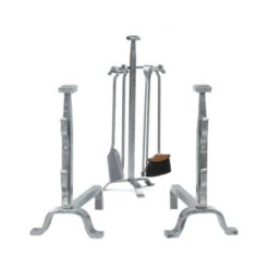 Ensemble Serviteur Et Chenets Tête Carrée Fer Forgé