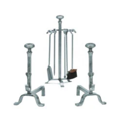 Ensemble Serviteur Et Chenets Tête Marguerite Fer Forgé