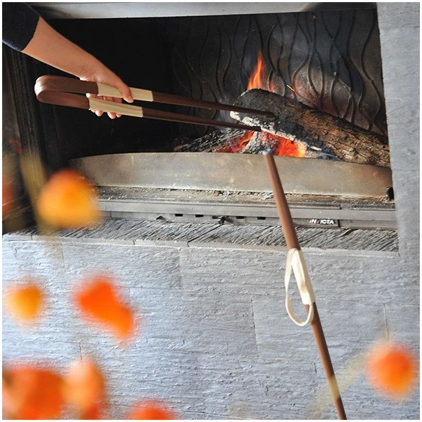 Pince à Bûches Cheminée Forgée D'une Pièce Buffadoo Michel Bras 3 Pince à Bûches Cheminée Forgée D'une Pièce Buffadoo Michel Bras – Image 3